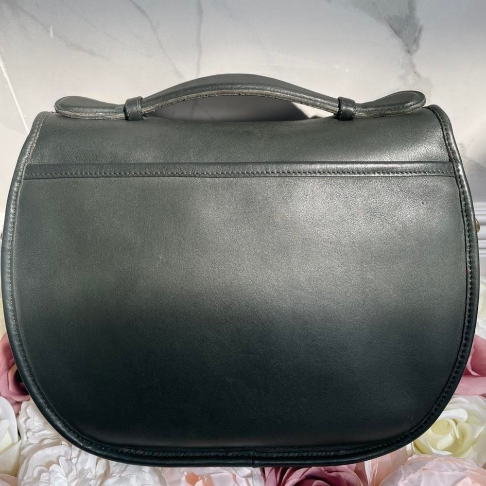 Coach Green Leather Saddle Crossbody with Gold Hardware - Picture 2 of 12